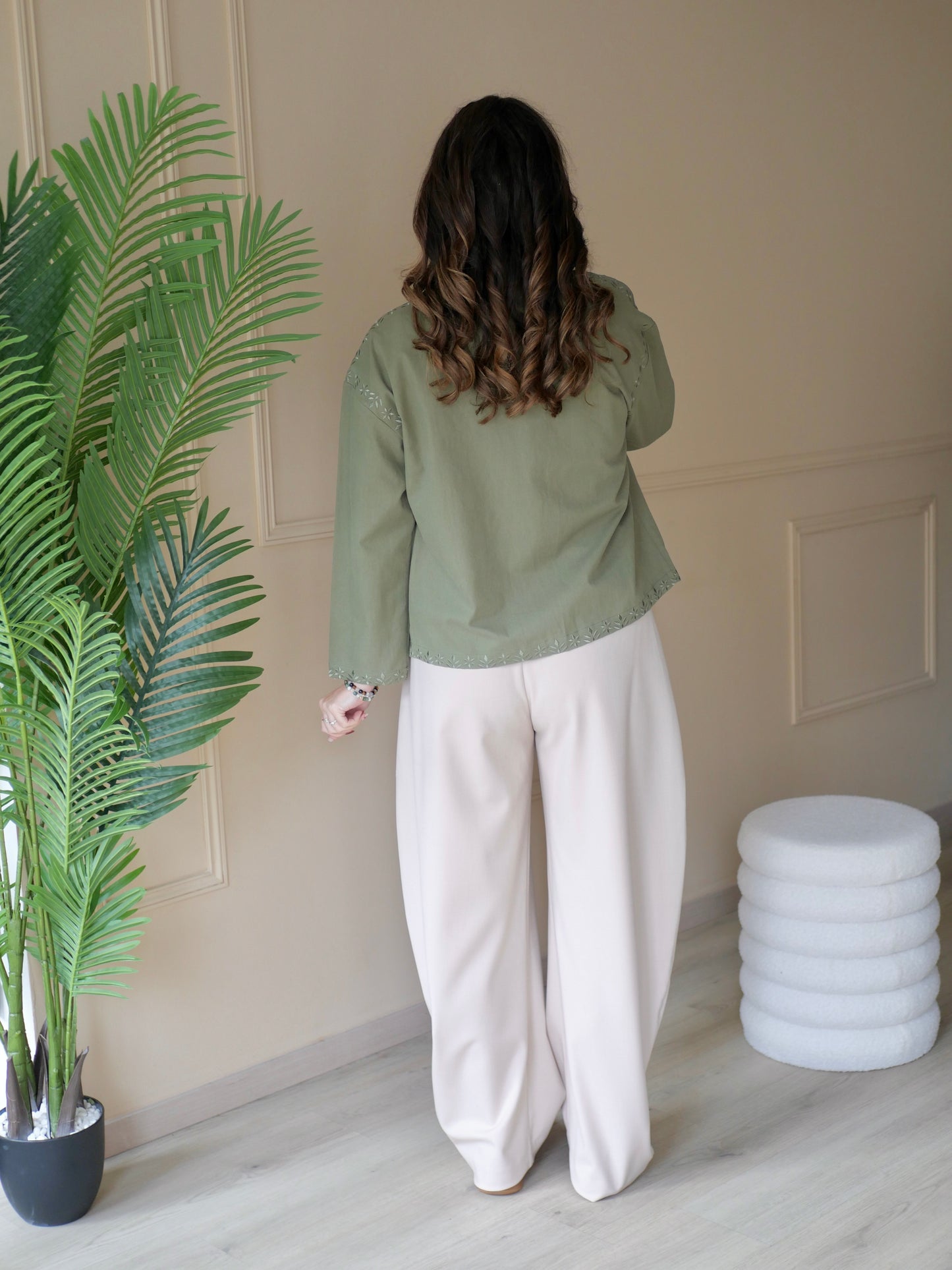 VESTE CAMÉLIA KAKI (PETITE ET GRANDE TAILLE)